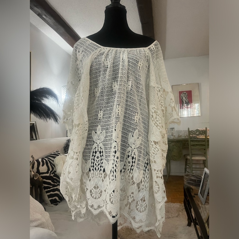 Jen’s pirate booty off the shoulder top